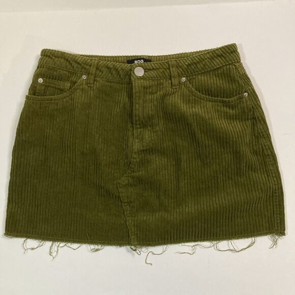 BDG Frayed Corduroy Mini Skirt Women’s Y2K Size Medium #66170 - Picture 1 of 11